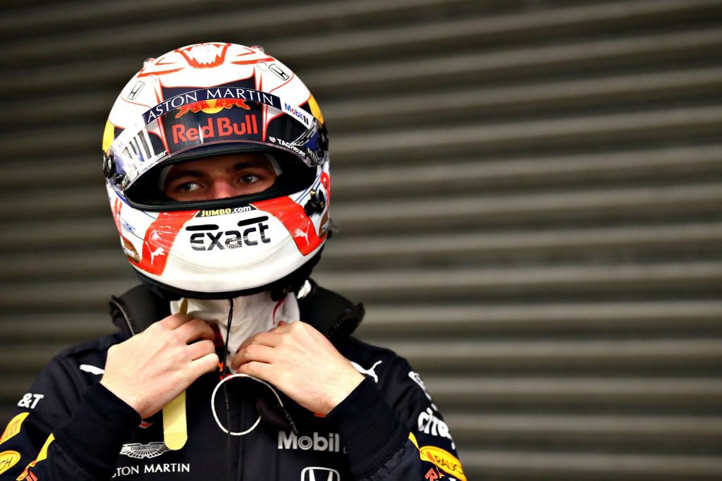 F1 - Nuova Red Bull RB15 - Diretta presentazione 3 F1 - Nuova Red Bull RB15 - Diretta presentazione