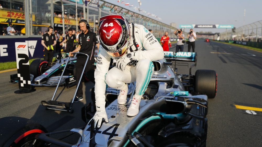 F1 - Gp Australia qualifiche - Hamilton distrugge il record della pista! 1 F1 - Gp Australia qualifiche - Hamilton distrugge il record della pista!