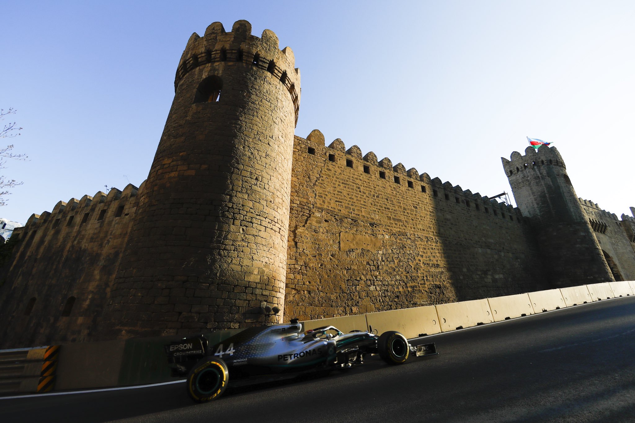 LIVE F1 - Diretta Gara - GP Azerbaijan Baku 5 LIVE F1 - Diretta Gara - GP Azerbaijan Baku