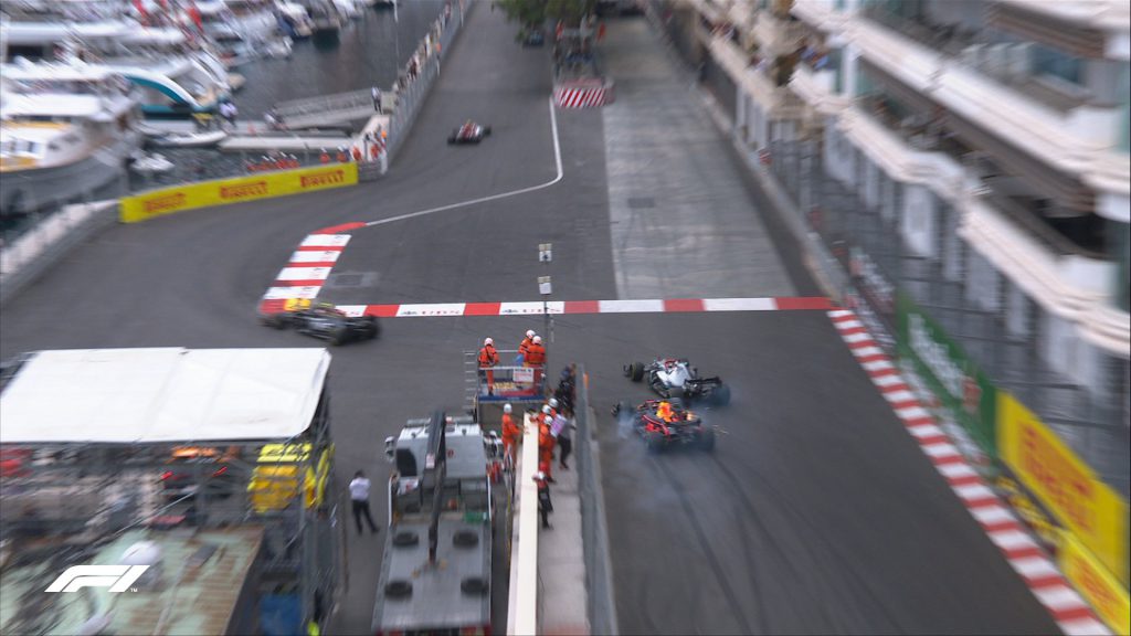 contatto hamilton verstappen monaco