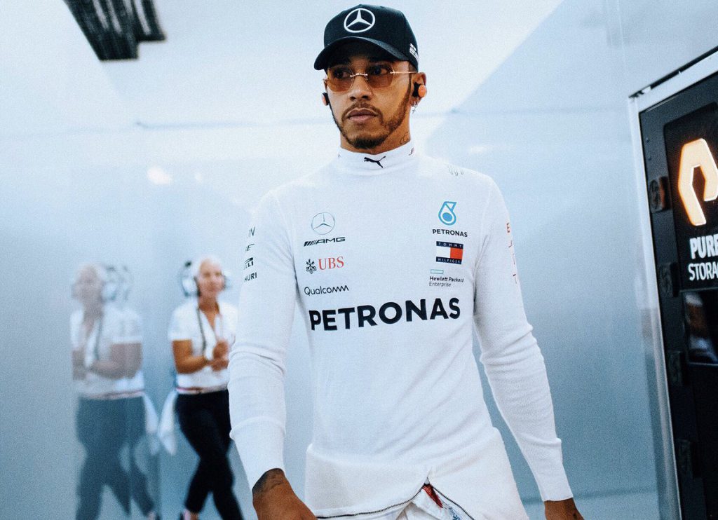 Lewis Hamilton concentrato, vuole i 10 titoli