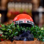 niki lauda casco rosso