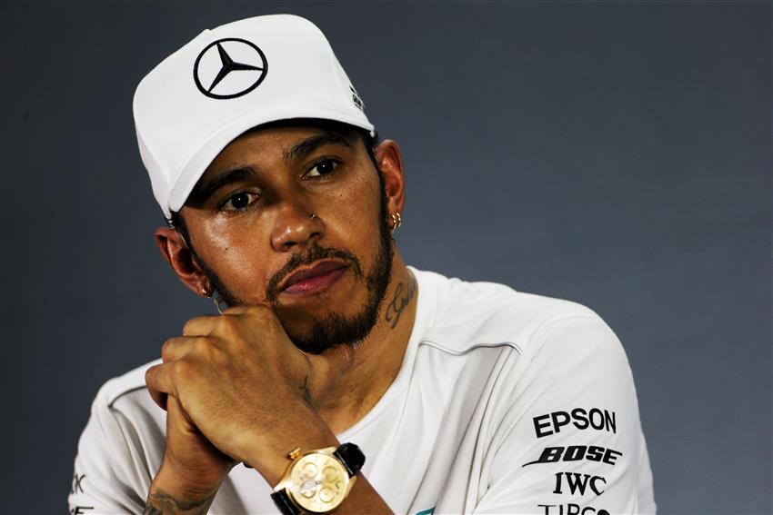 hamilton durante la conferenza stampa del gp del canada