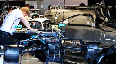 mercedes al lavoro sul problema al motore di lewis hamilton nel gp del canada