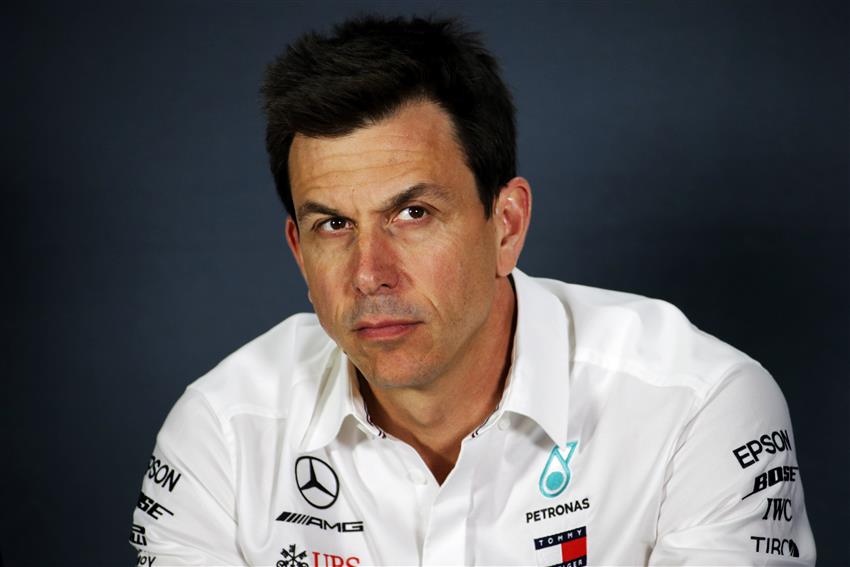 F1 - Wolff: In Formula 1 non si fanno prigionieri, Ferrari rischia di peggiorare la situazione 1 Toto wolff interviene sulla penalità del GP del Canada