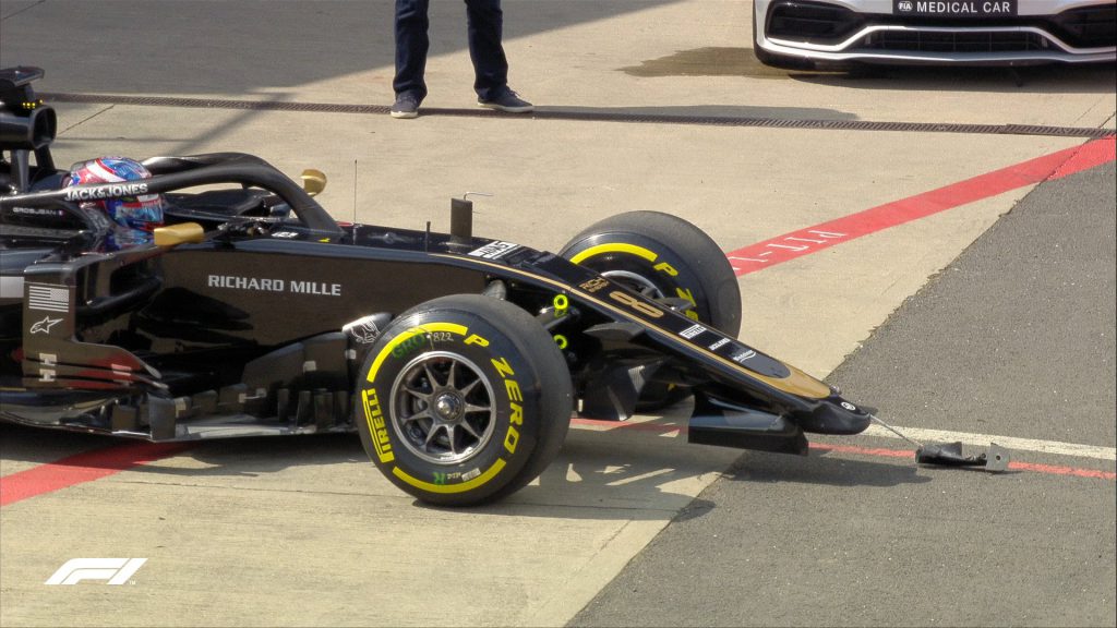 grosjean rompe l'ala ai box di silverstone