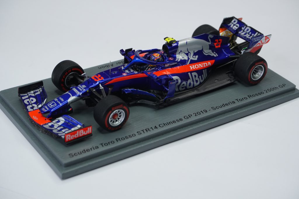 alex albon modellino toro rosso 2019