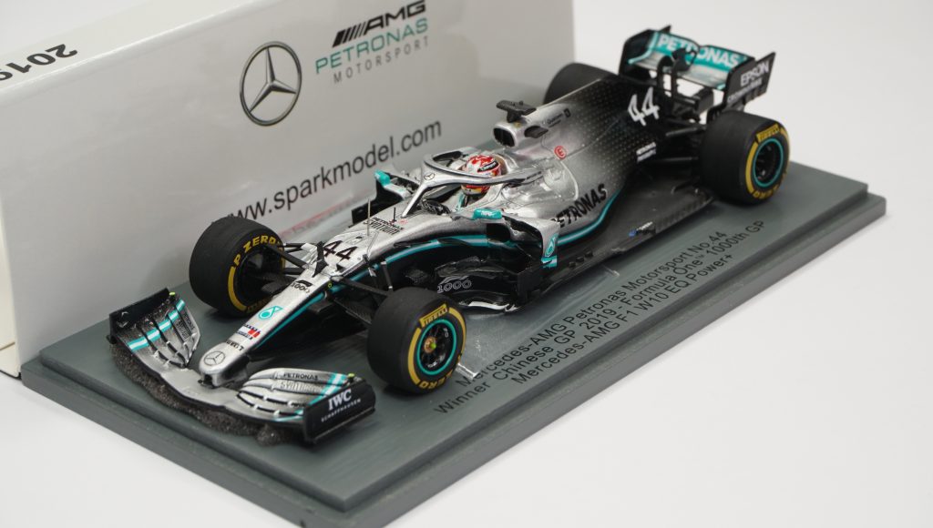 f1 modellino lewis hamilton mercedes w10 spark