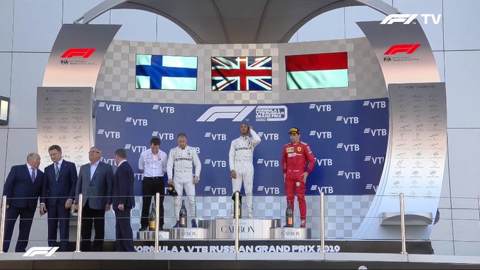 F1 GP Russia Sochi, gara di oggi in diretta, il podio con hamilton, bottas e leclerc