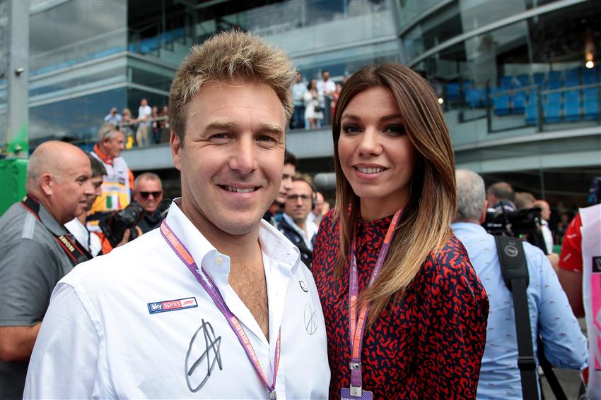 f1 guida come vedere gare in diretta senza sky
