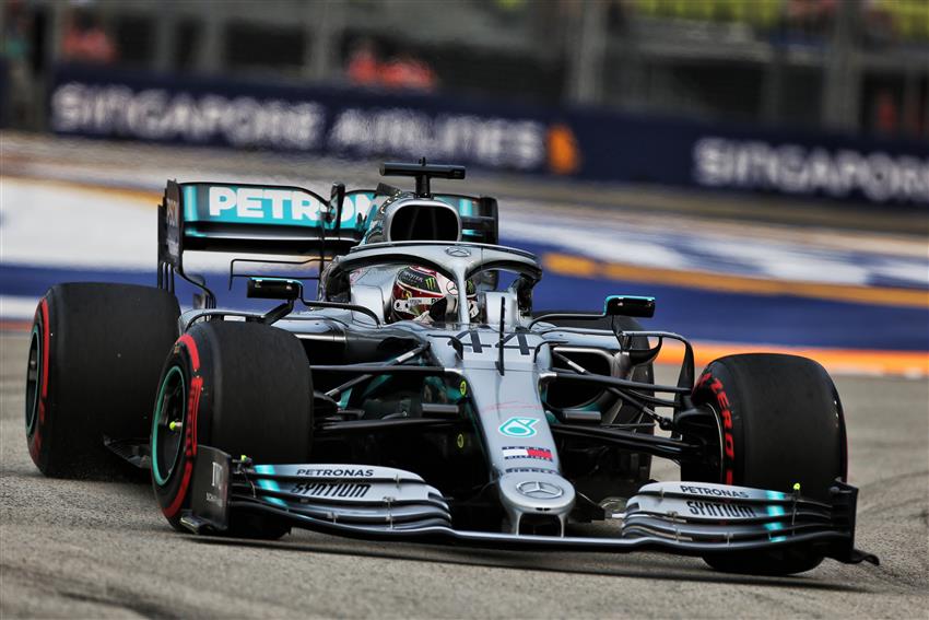 f1 benzina irregolare mercedes hamilton singapore