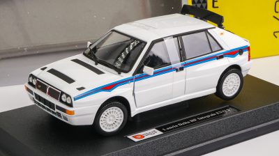 modellino lancia delta martini 5