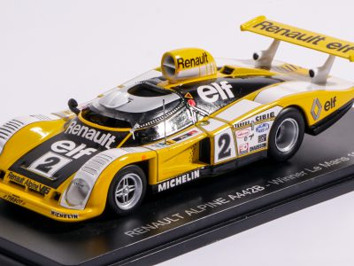 modellino renault alpine a442b le mans
