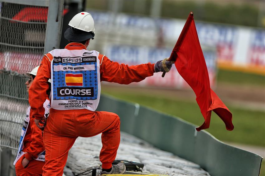 coronavirus f1 e motogp