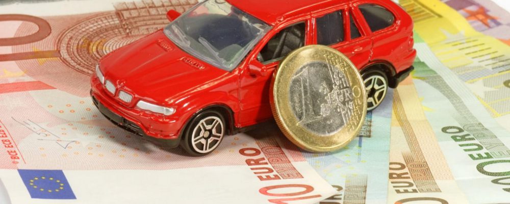 auto soldi risparmio assicurazione