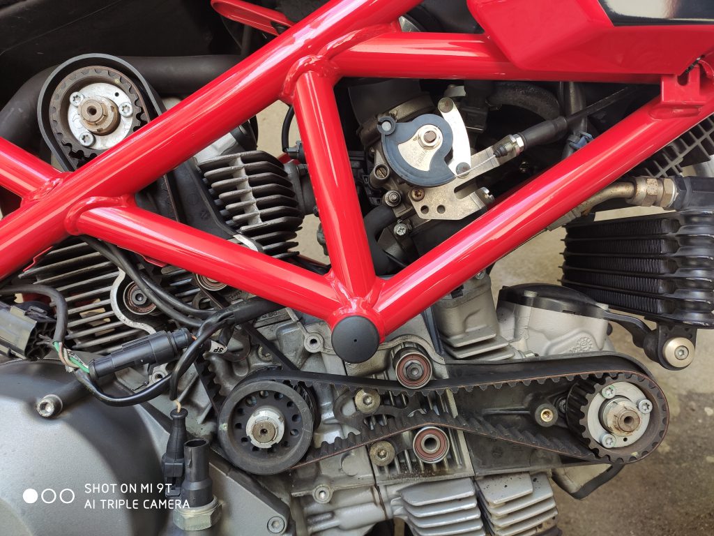 cambio cinghie Ducati Desmo Due