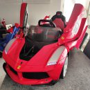 Guida Montaggio LaFerrari Fxx K - Auto per bambini radio comandata! 3 Guida Montaggio LaFerrari Fxx K - Auto per bambini radio comandata!