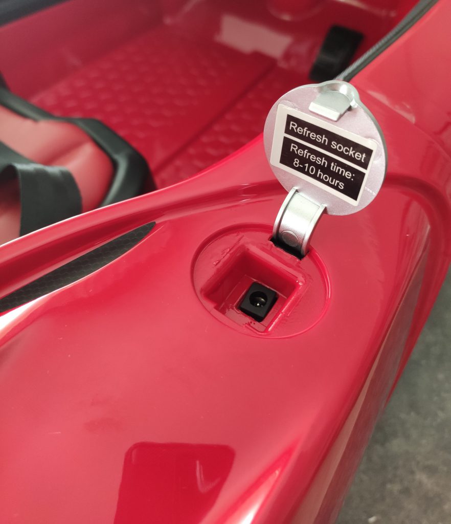 Guida montaggio Ferrari LaFerrari Fxx K la super car per bambini radiocomandata