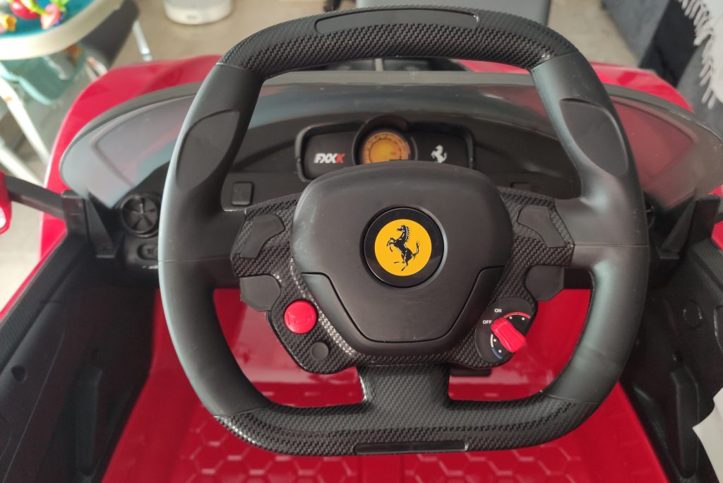 Guida montaggio Ferrari LaFerrari Fxx K la super car per bambini radiocomandata