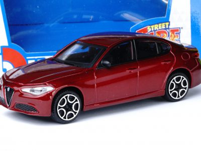 modellino alfa romeo giulia burago rossa