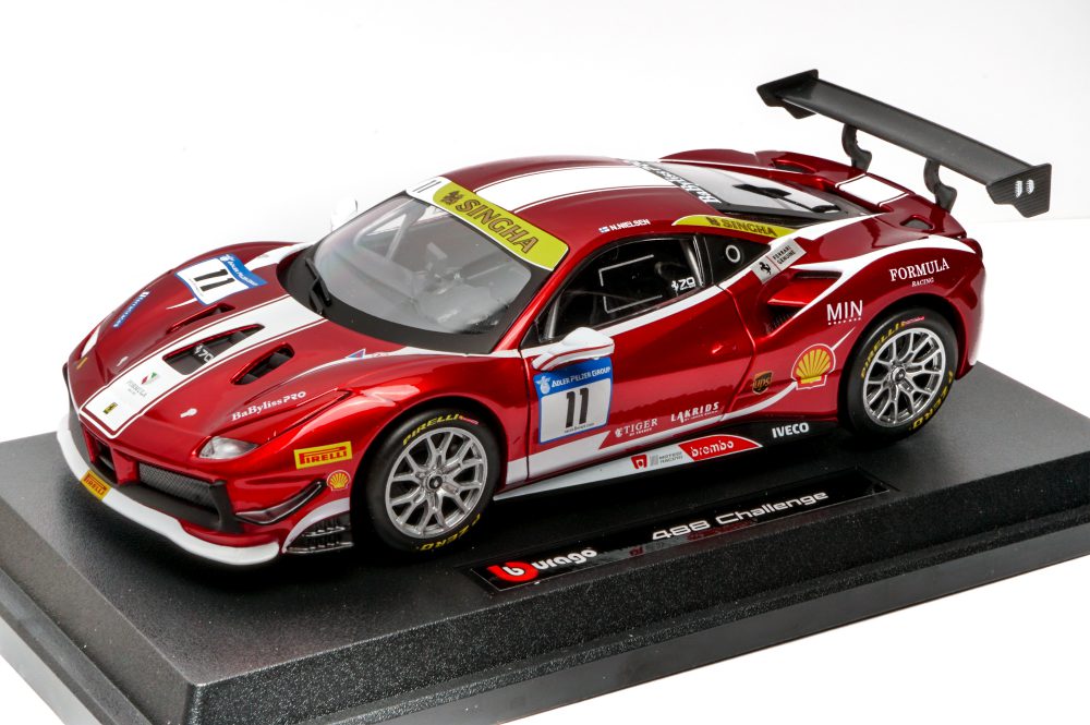 modellino ferrari 488 gt3 challange