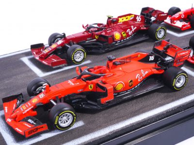 vetrinetta modellini f1 scala 1:43 griglia di partenza