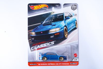 modellino hot wheels subaru impreza sti 22b