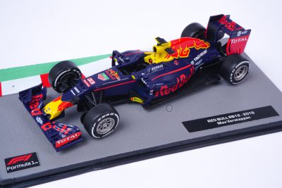 modellino max verstappen red bull rb12 2016 prima vittoria scala 1:43