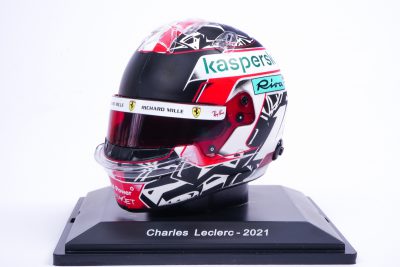 modellino casco charles leclerc ferrari sf21 2021 scala 1:5 edicola spark