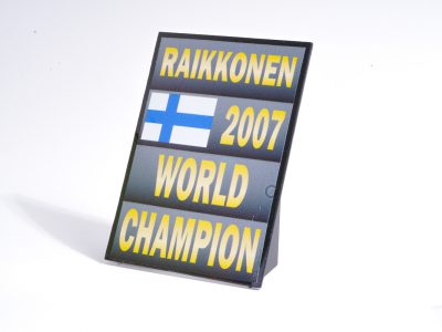 modellino pit board kimi raikkonen cartrix ferrari 2007