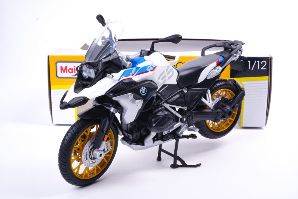 modellino bmw gs 1250 scala 1:12 maisto