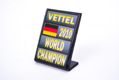 pit board vettel red bull 2010 cartrix