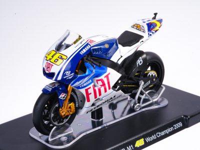 modellino moto valentino rossi yamaha 2009 scala 1/18