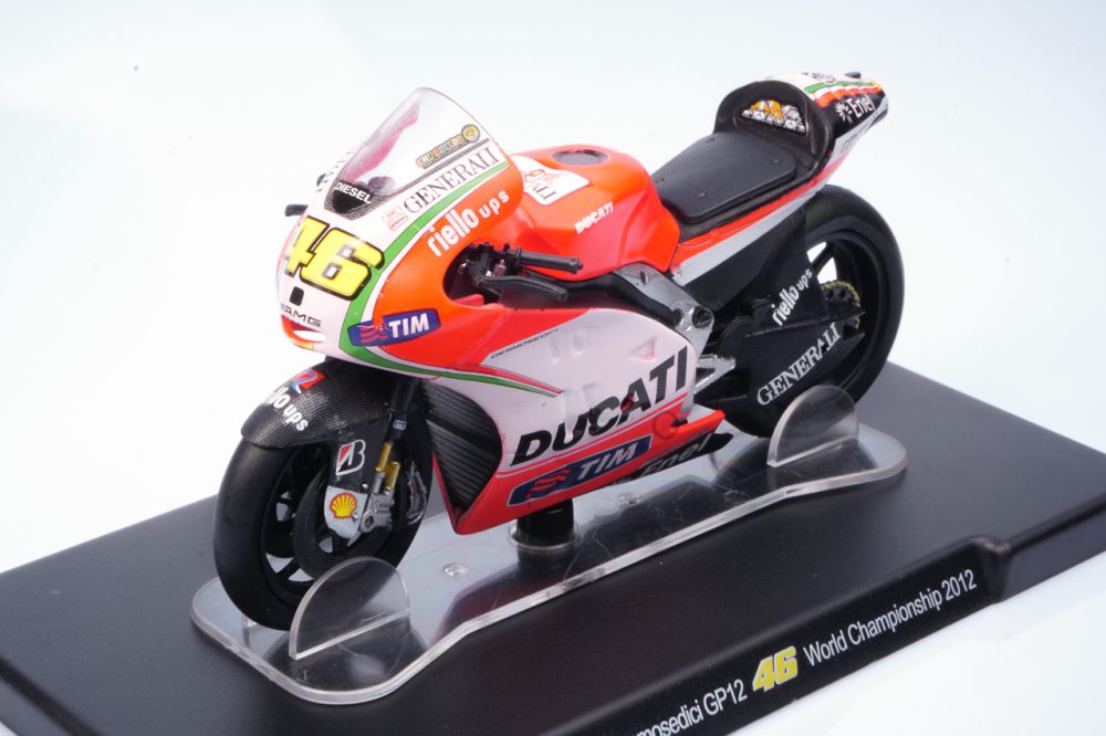 modellino ducati gp12 valentino rossi scala 1:18