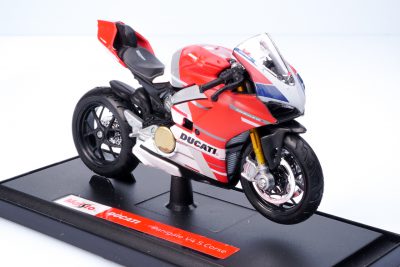 modellino ducati panigale v4 s corse scala 1:18