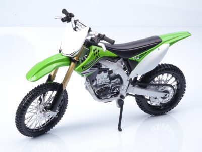 modellino motocross kawasaki 450 F verde scala 1:12 maisto