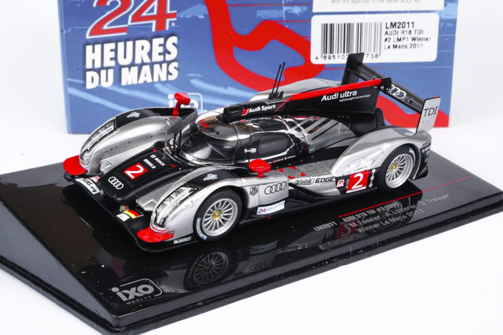 modellino audi r18 tdi #2 le mans 2011 scala 1:43 ixo